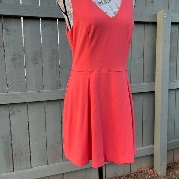 Bebe Salmon Mini Sheath Dress - Picture 8 of 11